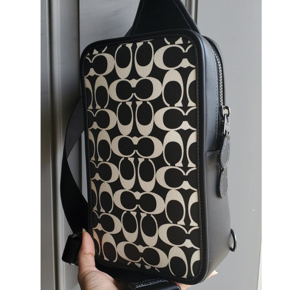 New Coach Sullivan Pack In Signature Canvas Men Bag - Picture 6 of 13